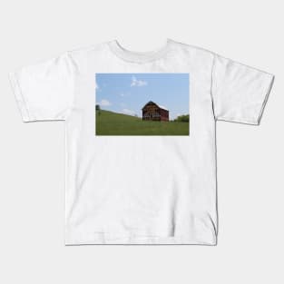 Barn Signage - Seneca Rocks, WV Kids T-Shirt